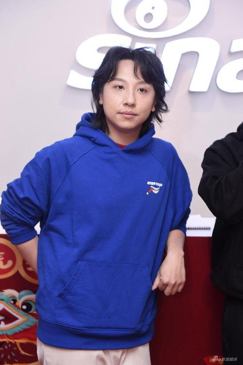 黄才伦图片,喜剧界的璀璨明星